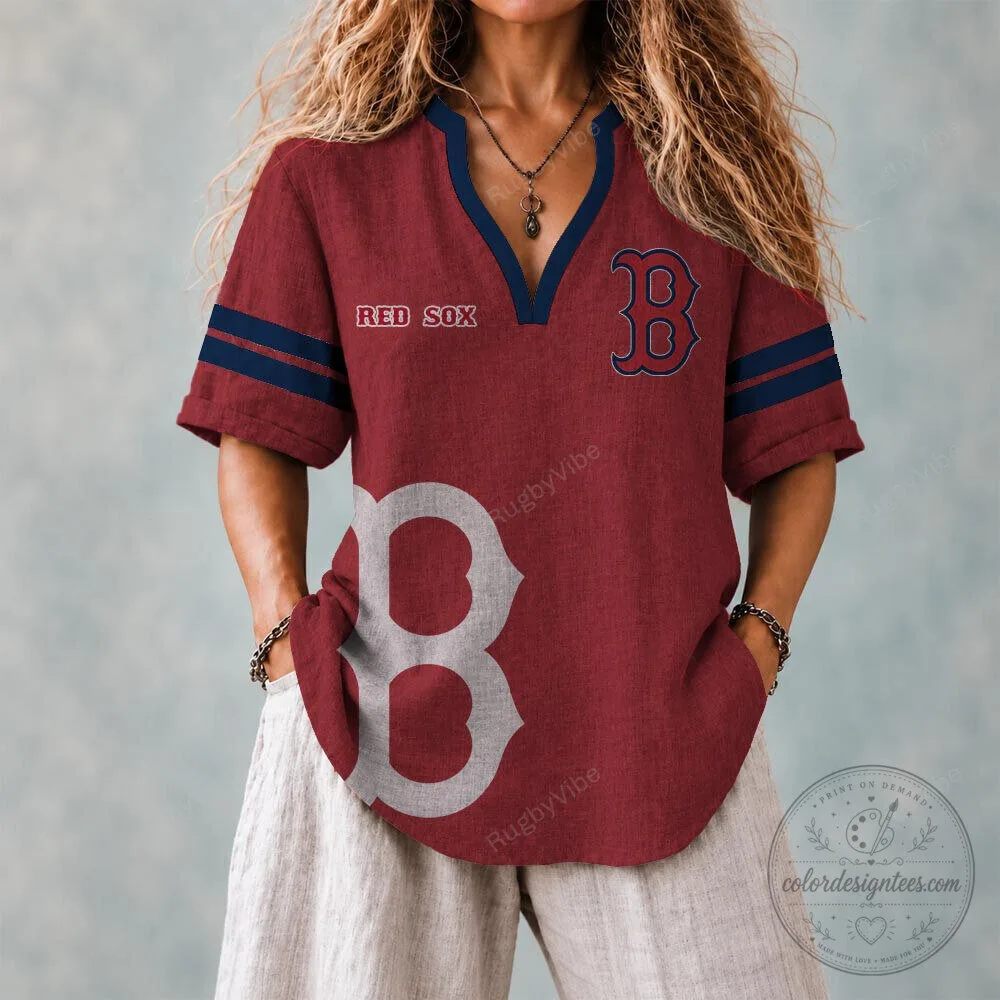 Boston Red Sox Women's Vintage Baseball Logo Short Sleeve T-Shirt
